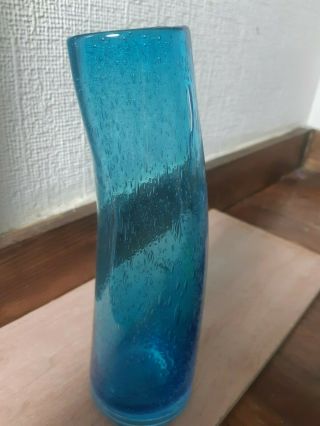 Bubbly Blue 8 Inches Tall Glass Vase Vx112