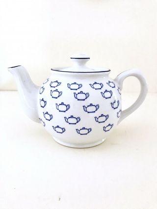 Vintage Sadler England Teapot
