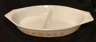 Vintage 1960 ' s PYREX Town & Country 1 1/2 quart Oval Divided Casserole Dish USA 2