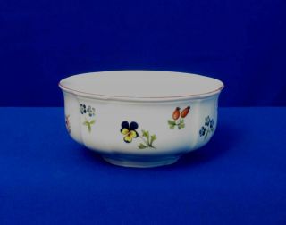 Villeroy And Boch Petite Fleur Soup Or Cereal Bowl Flower Sprigs Luxembourg 2734