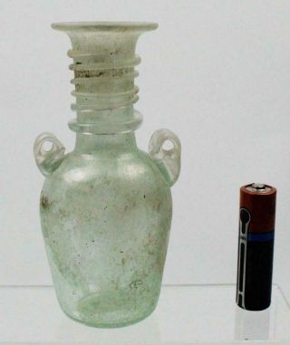 Very Fine Unique Vintage Opaque Italy Murano Glass Spiral Neck Twin Handle Vase 3