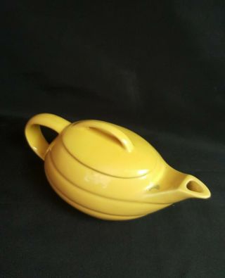 Antique Vintage Bauer Pottery Aladdin Beehive Tea Pot Yellow