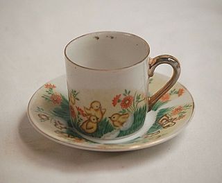 Vintage E - 895 By Inarco Japan Demitasse Cup & Saucer Set W Yellow Baby Chicks
