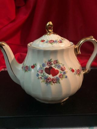 Vintage Sadler England Teapot 1930 - 1940 Hearts And Flowers