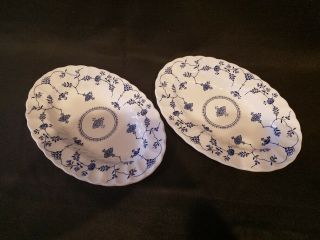 Churchill Finlandia Staffordshire England Blue and White Small Platters and Cups 2