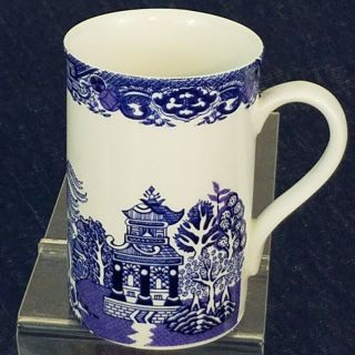 Royal Cuthbertson Blue Willow Coffee Cups Mug 4.  5 " X 3 "