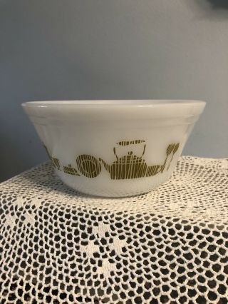 Vintage Federal White Milk Glass Small Bowl With Kitchen Utensil Design / 7”