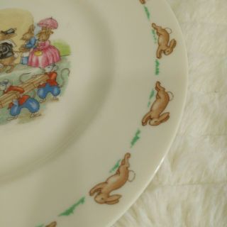 Vintage Royal Doulton Bunnykins Childs Plate And Bowl Train Station 1984 5