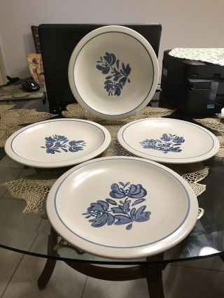 Set Of 4 Pfaltzgraff Yorktowne 10 " Dinner Plates (made In The Usa)