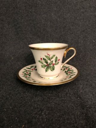 Lenox Holiday Dimension China Cup And Saucer Gold Trim Christmas Holly Berry