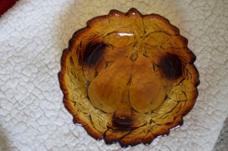 Tiara Indiana Glass Burnt Honey 3 Toed Sweet Pear Avocado 6 " Nappy Bowl