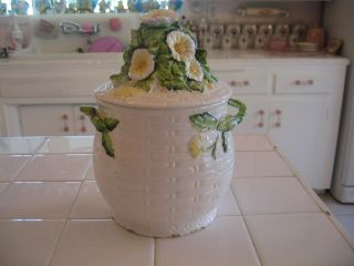 Vintage Lefton Yellow Rustic Daisy Basket Weave Ceramic Cookie Jar