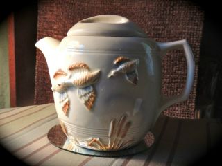 Vintage Porcelier Vitreous China Teapot Ducks In Flight W/cattails