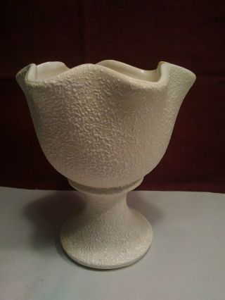 L3 Mid Century China Craft Pottery Pedestal Vase Cream With White Splatter Euc