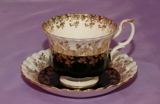 Royal Albert English Bone China Teacup & Saucer Black Regal Series