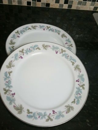 Vintage Fine China 6701 Dinner Plates Made In Japan