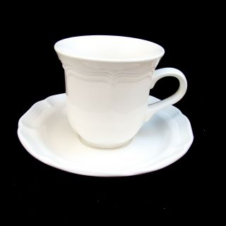 Mikasa French Countryside F9000 Cup & Saucer Set (s)