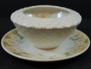 Metlox Sculptured Daisy Poppy Trail Pattern Gravy Boat With Attached Underplate