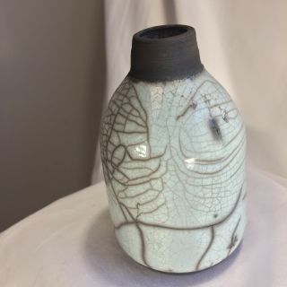 Cream And Gray Art Studio Pottery Vase 3.  5” Unique Crackle Glaze -