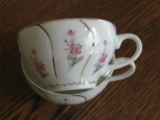 Vintage 2 China Tea Cups YAMAKA Japan White with Pink Rose Flower & Gold Accent 5