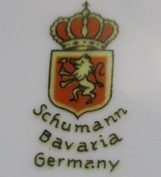Schuman Bavaria DRESDEN Flowers & Garland Reticulated Round 7 1/2 