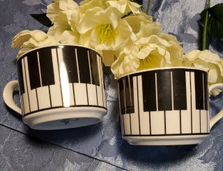 Lynns Stoneware Maestro Cups Piano Key Black And White Patterned Vintage Style