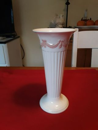 Wedgwood Embossed Etruria Barlaston Queensware Pink On Cream Fluted 8.  5 " Vase