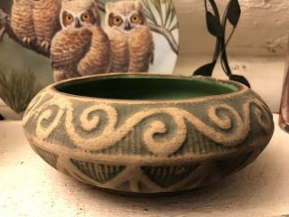 Vintage Red Wing Stoneware Arts Crafts Green Brush Ware Pottery Vase.
