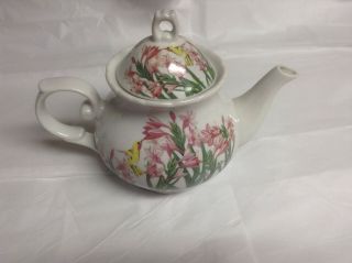 Porcelain Fancy Freesia Teapot