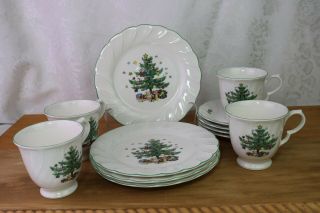 Vintage Nikko Happy Holidays 14 Pc Salad Plate Cups Saucers Christmas Tree