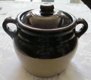 Old Vintage Heavy Pottery Stoneware 2 Handle Bean Pot With Lid Made In Usa