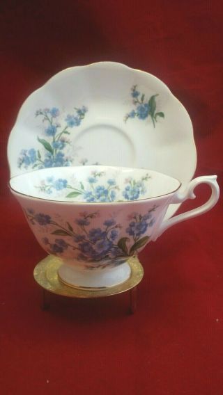 Royal Albert Teacup & Saucer Blue Forget Me Not Flowers (lg Inner Floral Bunch)