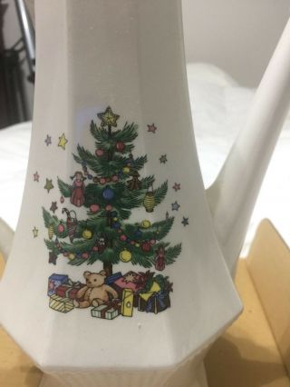 Nikko Christmas Tea/ Coffee Pot Decanter 3