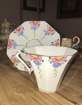 Vintage Art Deco Melba Fine Bone China Hand/painted Floral Tea Cup & Saucer