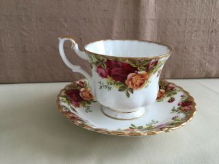 Royal Albert Old Country Roses Cup & Saucer Bone China England 3
