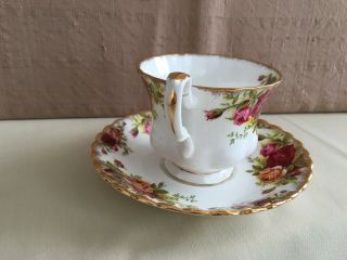 Royal Albert Old Country Roses Cup & Saucer Bone China England 4