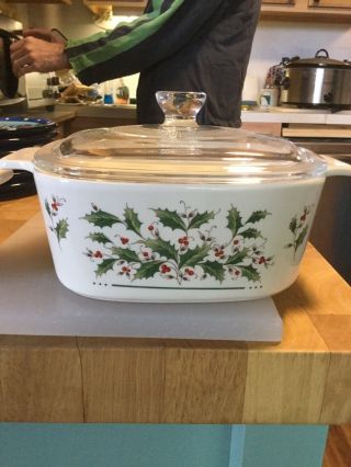 Vintage Fine China Covered Cassarole Holly Yuletide Neorex Made In Japan
