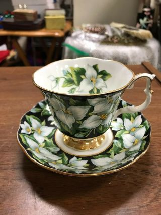 Royal Albert Trillium Provincial Flowers Tea Cup &saucer Bon China England