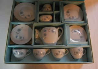 Vintage NIB 16 Piece Porcelain Toy Tea Set 2