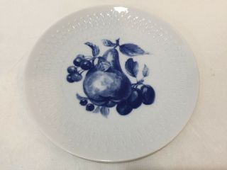 Mitterteich Bavaria Blue & White Fruit Pattern Pear Salad Plate,  7 3/4 " Diameter
