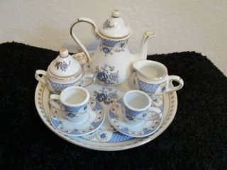 Vintage Royal Elfreda Minature Tea Set.  Blue Floral Design With Gold Trim 10 Pc.