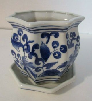 Vintage Ceramic 5 " Blue And White Floral Design Flower Pot With Drip Base
