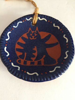 Turtle Creek Pottery Folk Art Cat Ornament Signed Workshop Of David T.  Smith 3x3