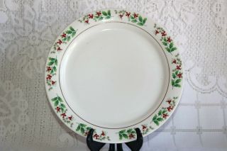 Gibson Everyday Housewares Holly & Berries Made In China 10 " Dinner Plates (2)