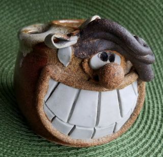 Robert Eakin Toothbrush Holder Ugly Funny Face Lady Mug Ceramic Stoneware