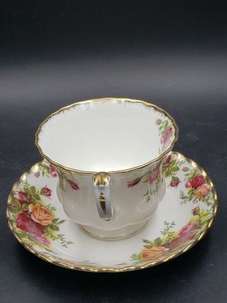 Royal Albert Old Country Roses Footed Tea Cup & Saucer Set England 4