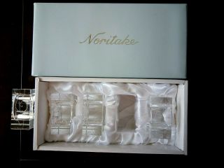 4 Piece Noritake Platinum Wave Glass Napkin Ring Set