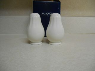 Mikasa Bridal White Salt & Pepper Shakers Glazed Ceramic