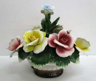 Capodimonte Porcelain Vtg Flower Basket Rose Bouquet Centerpiece Made In Italy