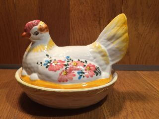 Vintage Hand Painted Chicken Hen On Nest Porcelain Ceramic Covered Dish - Signed